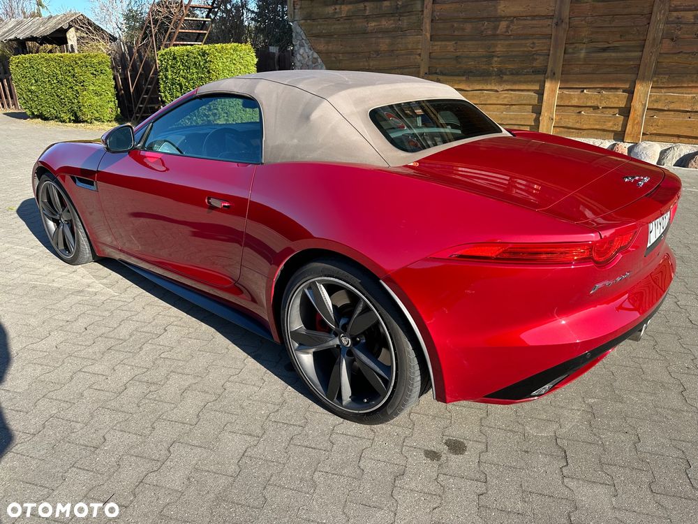 Jaguar F-Type S - 38