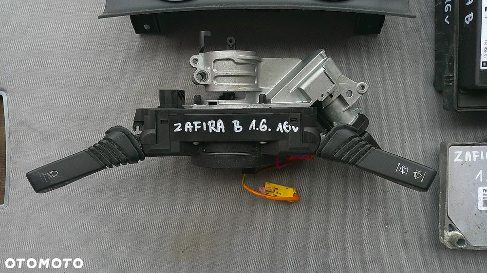 OPEL ZAFIRA B 1.6 16V IMMO ZESTAW STARTOWY 55562549 - 3