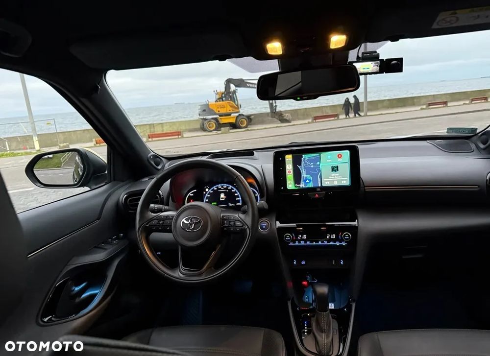 Toyota Yaris Hybrid 1.5 Premiere Edition - 14