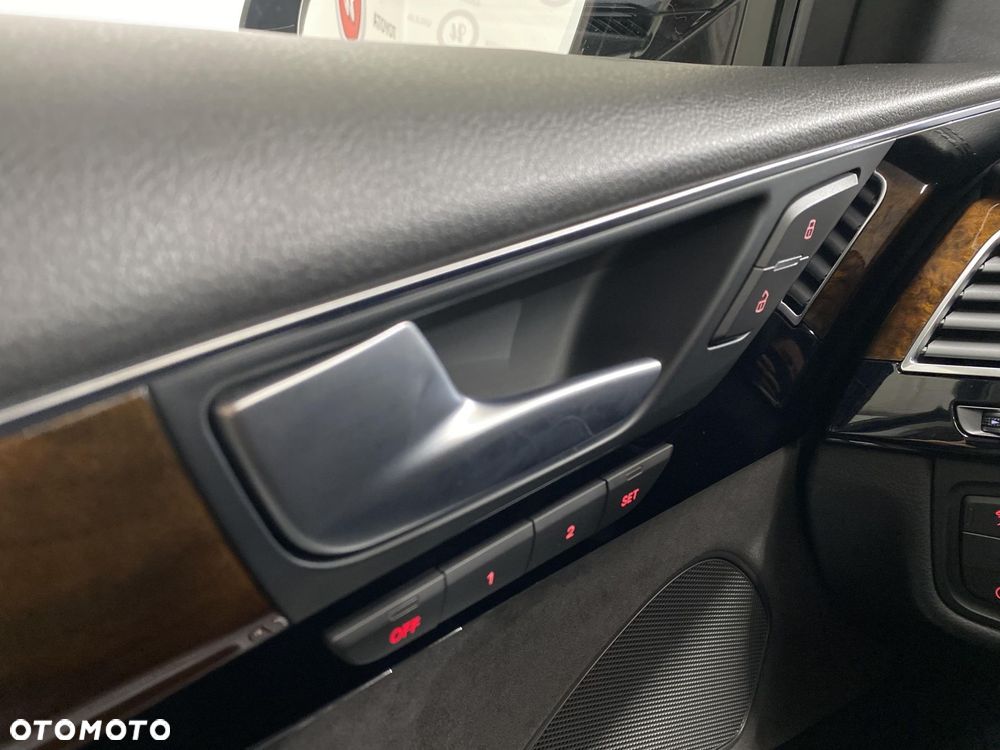 Audi A8 3.0 TDI Quattro - 25
