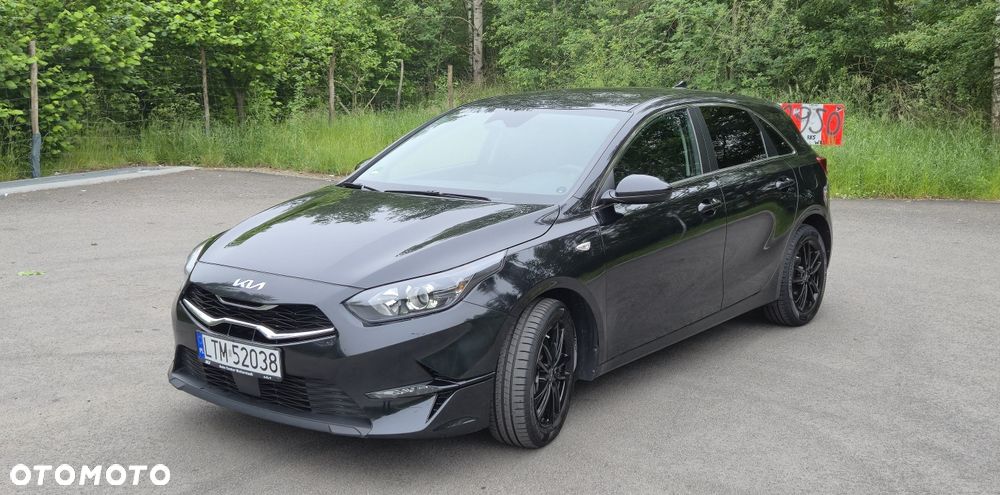 Kia Ceed - 1