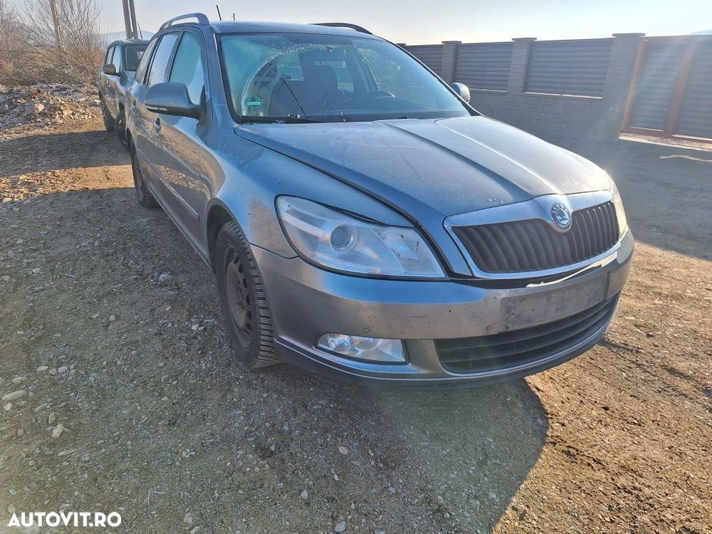 Dezmembrez Skoda Octavia 2 facelift 1.8 tfsi CDAA culoare negru 9910 sau gri cod LF8L - 4