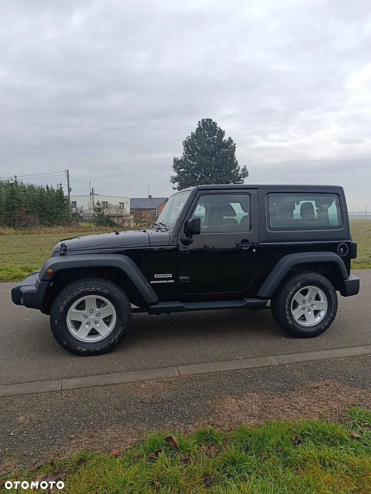 Jeep Wrangler 2.8 CRD Sport - 3