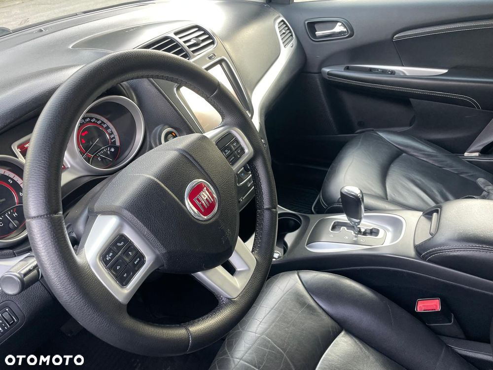 Fiat Freemont 2.0 Multijet Black Code AWD - 31