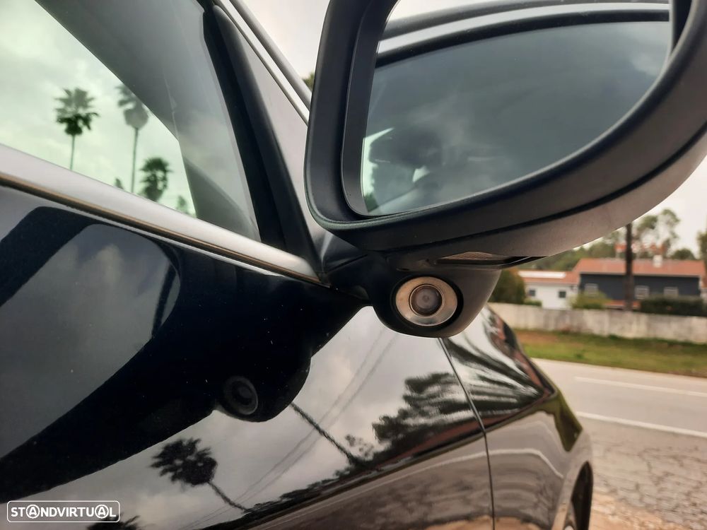 Volvo V60 1.6 D2 Drive R-Design Start/Stop - 12