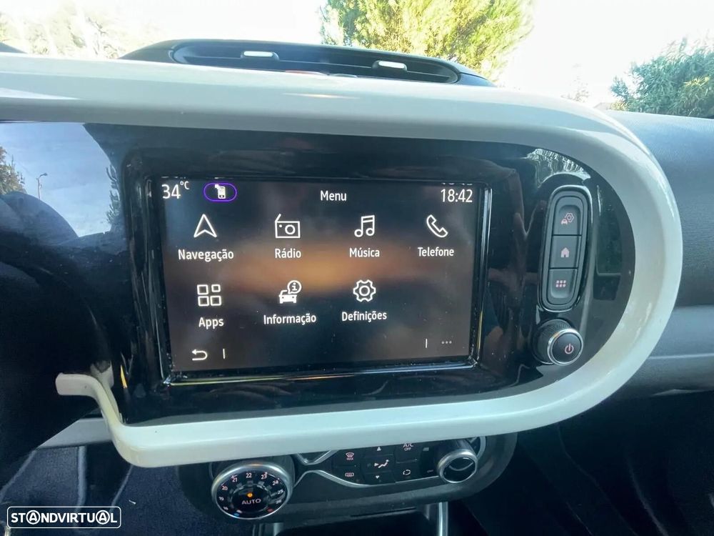 Renault Twingo E-Tech Evolution 80 Urban Range - 13
