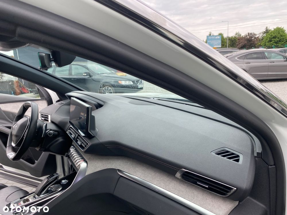 Peugeot 3008 225 e-EAT8 GT Pack - 11