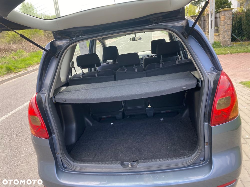 Toyota Corolla Verso 2.0 D-4D Sol - 1