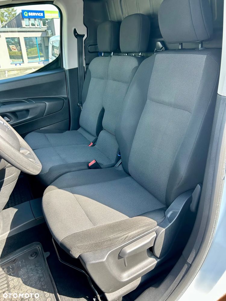 Toyota Pro Ace City - 11