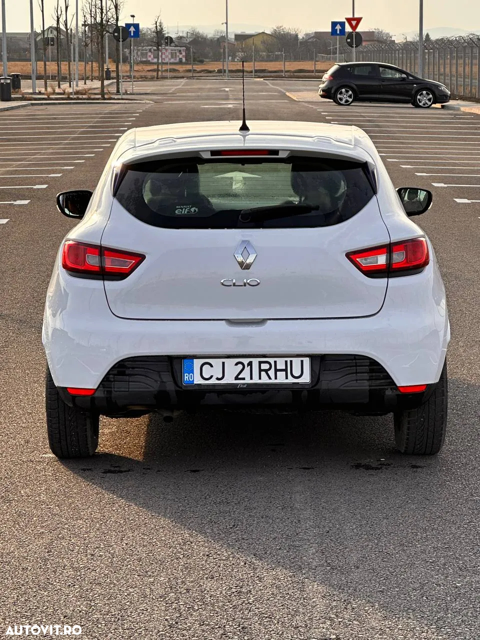Renault Clio IV 1.2 16V Authentique - 9
