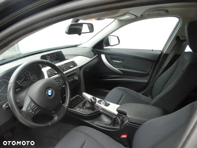 BMW Seria 3 316d Advantage - 12