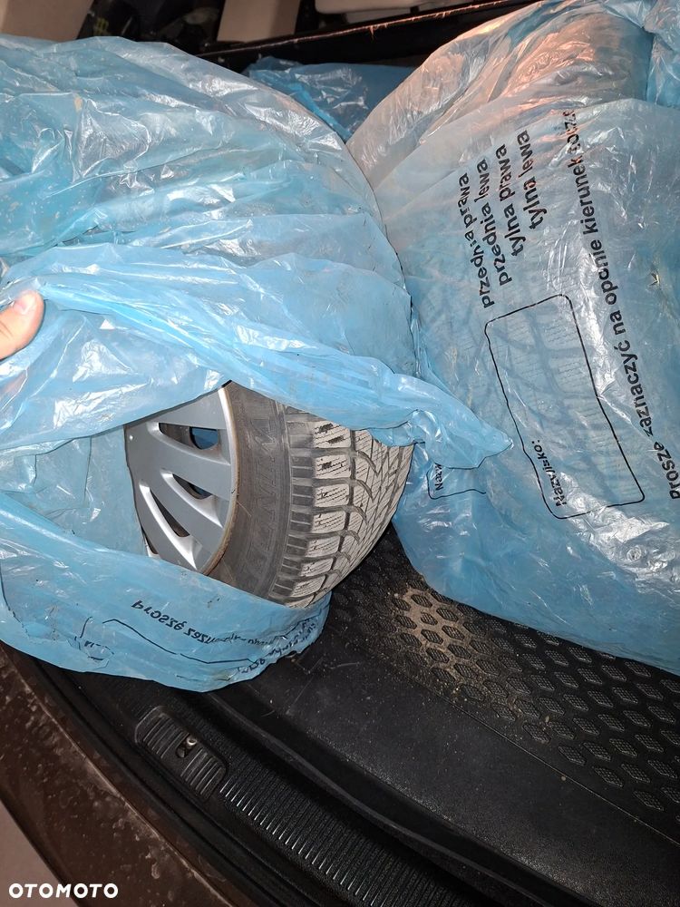 Volkswagen Golf 2.0 TDI Highline - 6