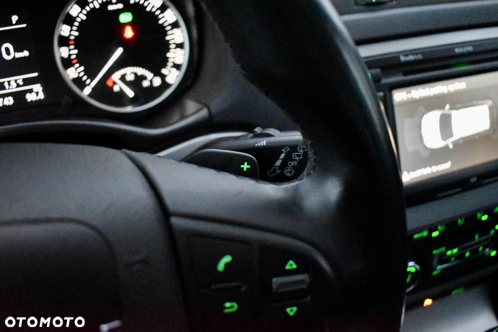 Skoda Octavia 1.4 TSI Elegance DSG - 19