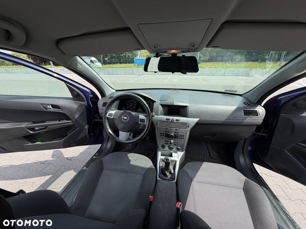 Opel Astra 1.7 CDTI - 12