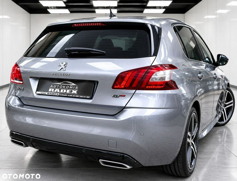 Peugeot 308 2015