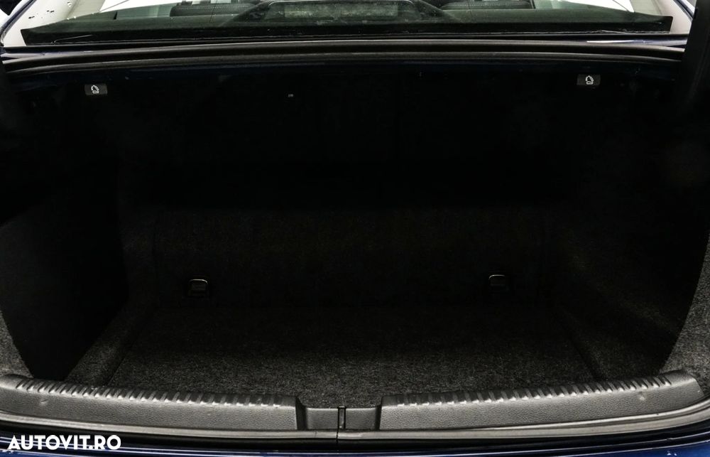 Volkswagen Jetta 1.4 TSI DSG Highline - 18