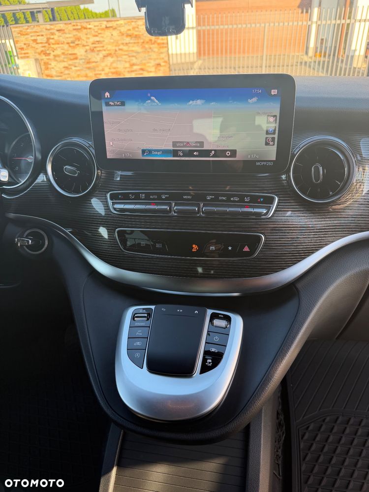 Mercedes-Benz Klasa V 250 d 4-Matic 9G-Tronic (d³ugi) - 13