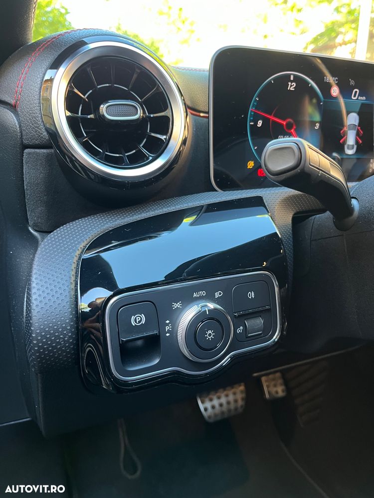Mercedes-Benz CLA - 20