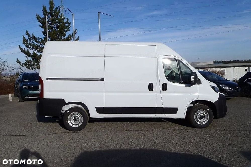 Opel Movano L2H2 2.2 140KM - 5