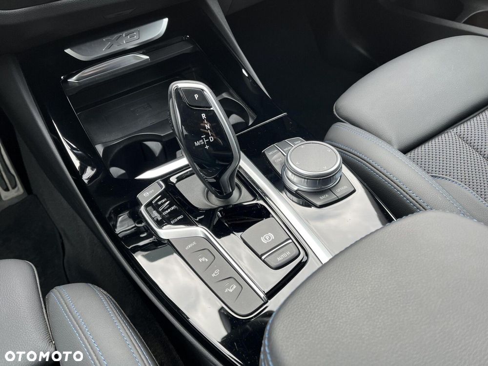 BMW X3 - 16
