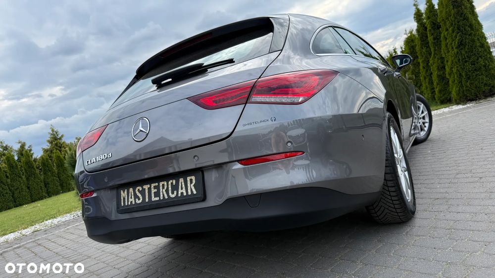 Mercedes-Benz CLA 180 d 8G-DCT Edition 2021 - 4