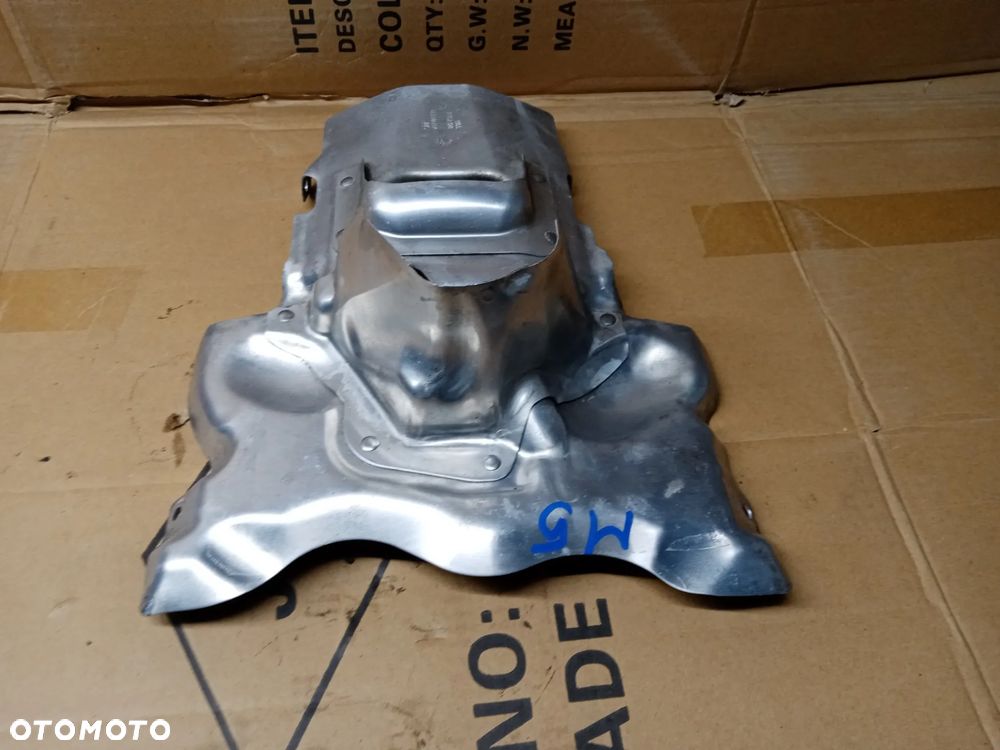 Osłona termiczna turbiny BMW M5 G30 F90 4.4 V8 7852128 - 2