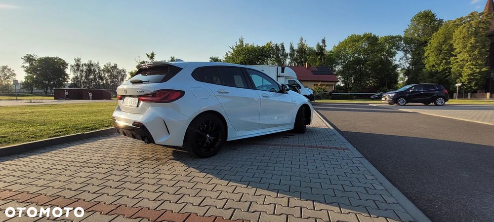 BMW Seria 1 120d M Sport - 4