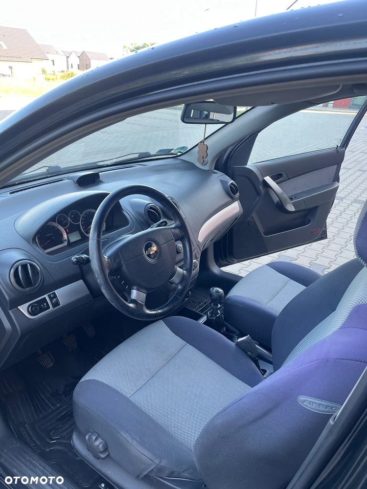 Chevrolet Aveo 1.4 LT - 8