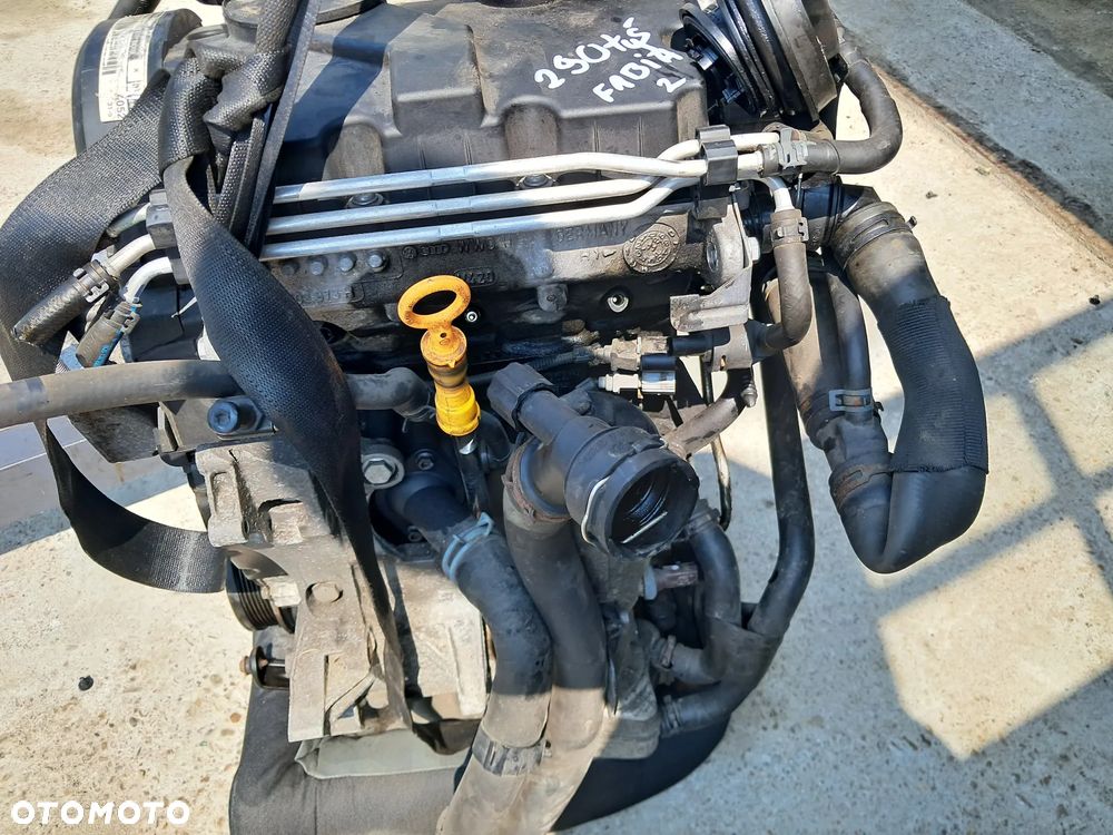 Skoda Fabia II 1.4 Diesel Silnik słupek - 7