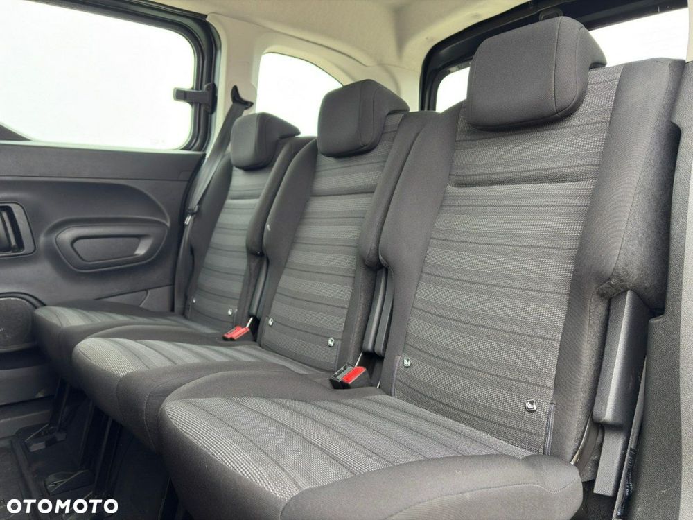 Opel Combo 1.2 Turbo S&S - 18