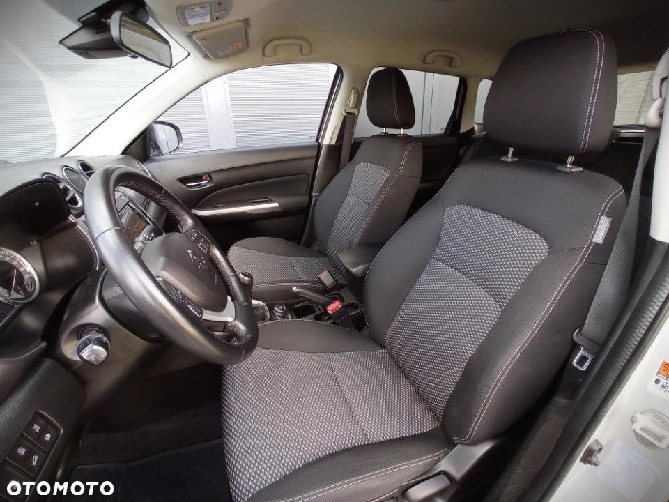 Suzuki Vitara - 11