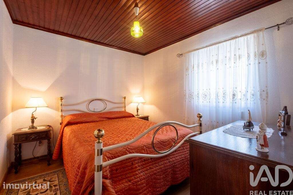 Casa de Campo T3 em Vila Nova de 150 m2 - Grande imagem: 3/35