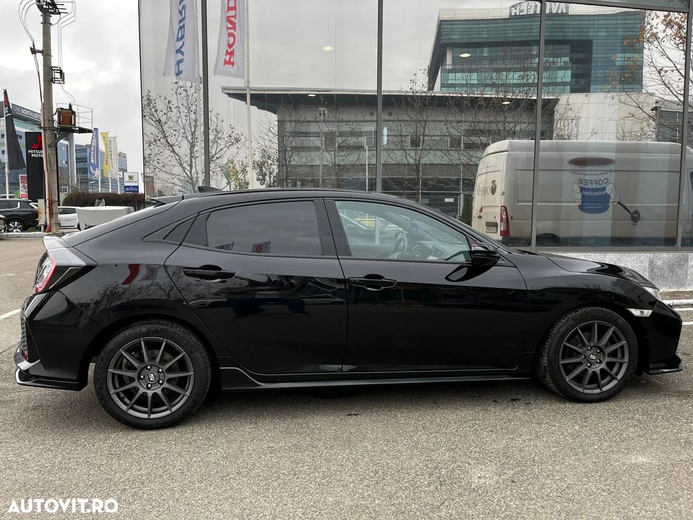 Honda Civic 1.5 i-VTEC Turbo CVT Sport - 4