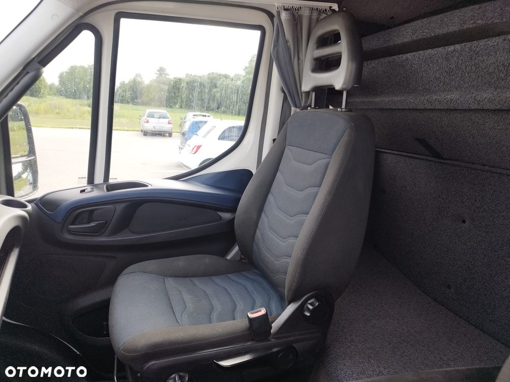 Iveco DAILY - 37