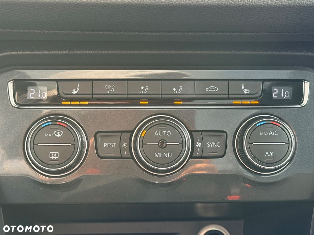 Volkswagen Tiguan 2.0 TSI 4Motion (BlueMotion Technology) DSG Sound - 37