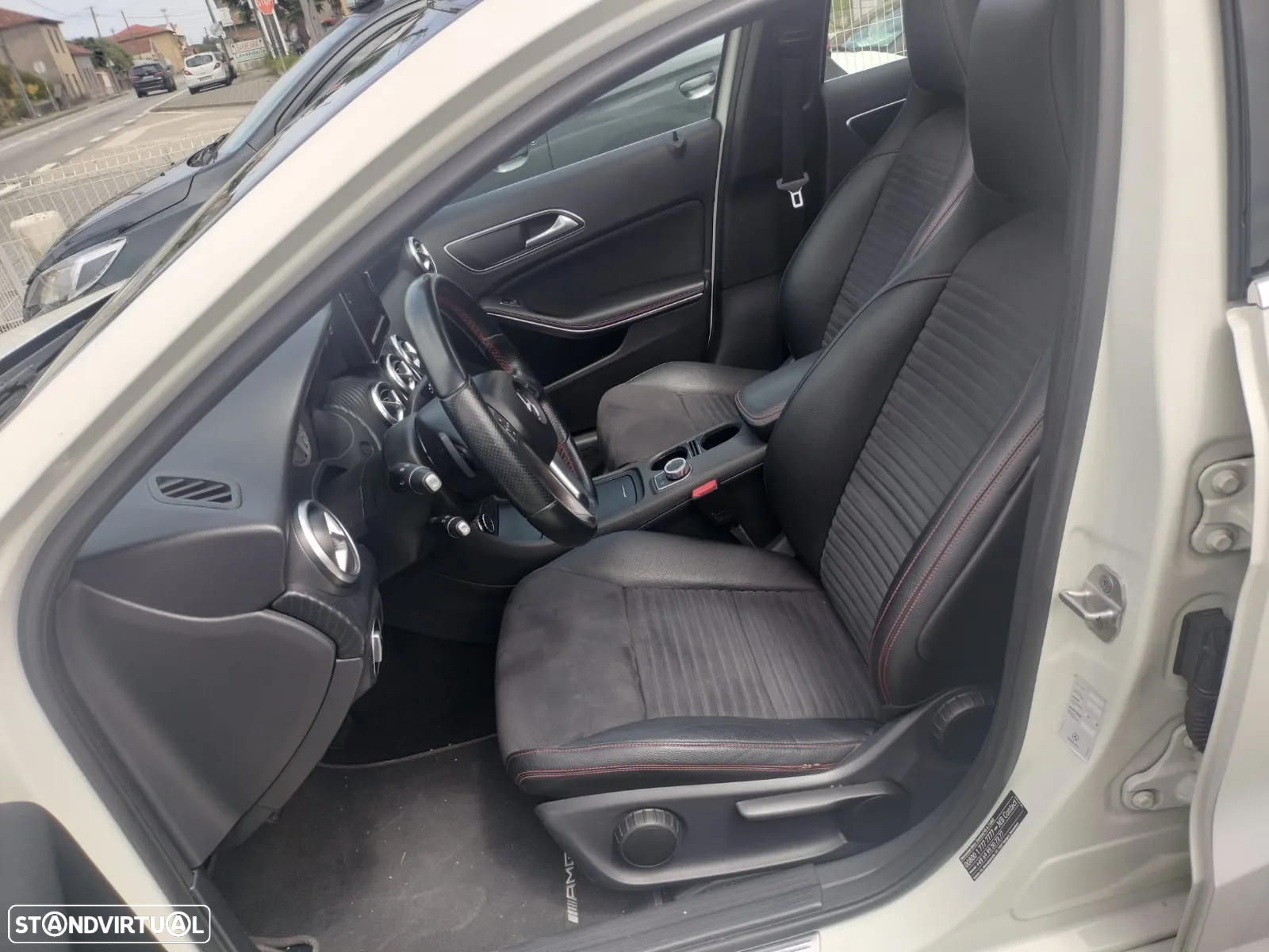 Mercedes-Benz A 180 CDi BE AMG Sport Aut. - 28