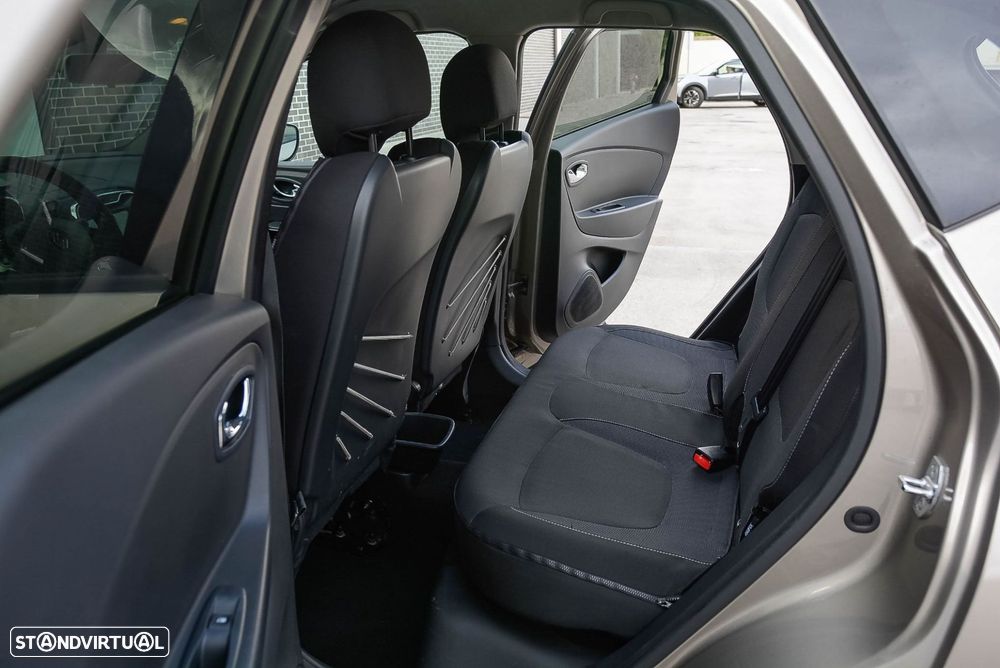 Renault Captur 0.9 TCE Sport - 31