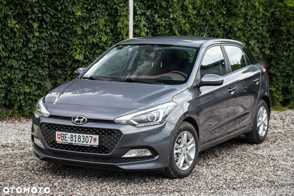 Hyundai i20 blue 1.2 Advantage+ - 7