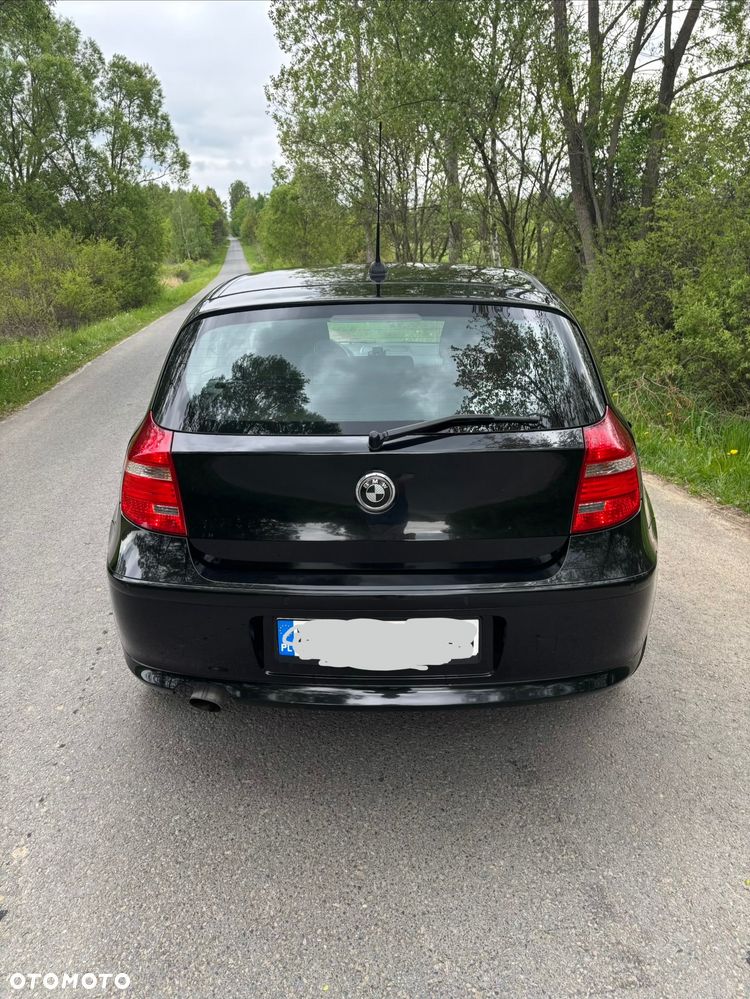 BMW Seria 1 118d Sport Line - 4