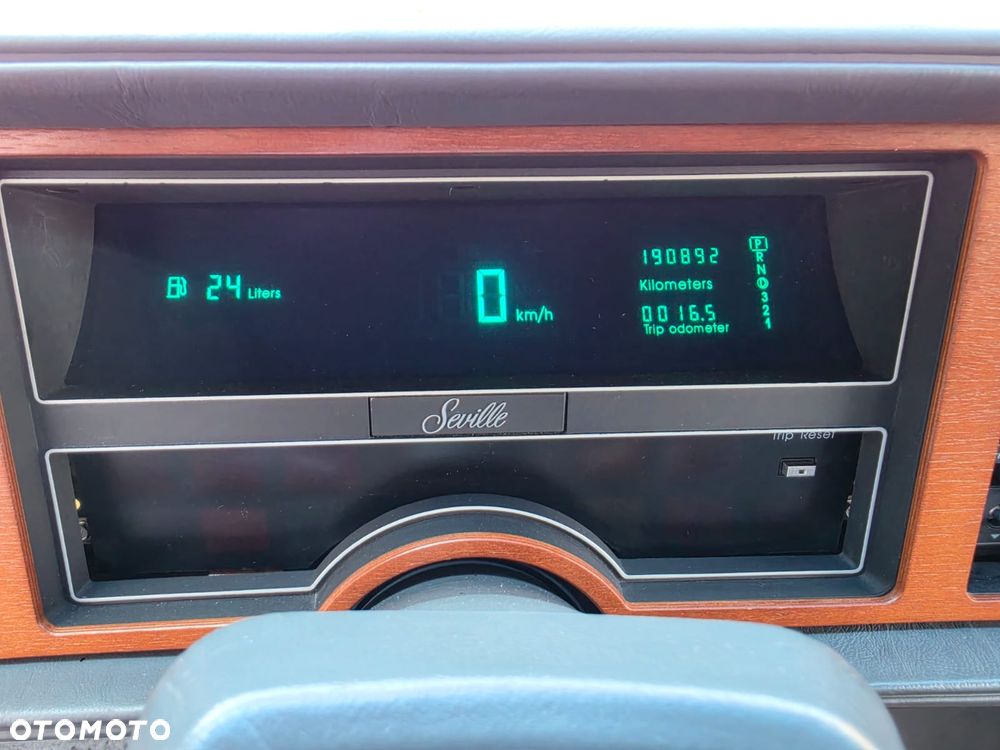 Cadillac Seville 4.6 STS - 23