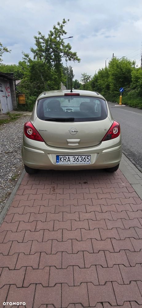 Opel Corsa 1.2 16V - 4