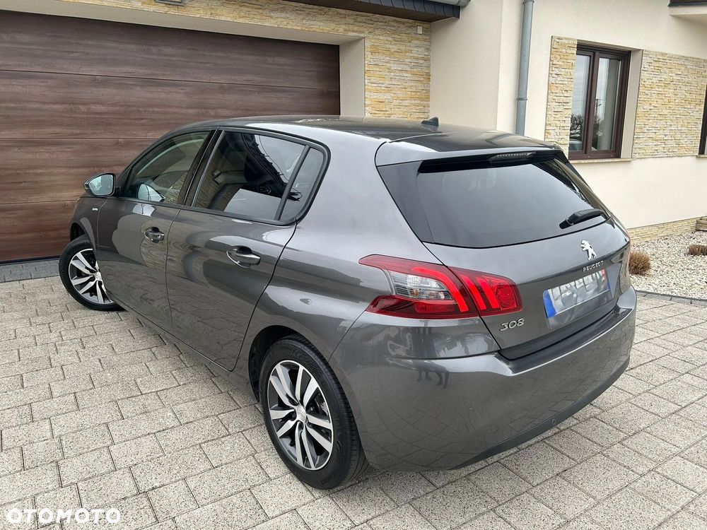 Peugeot 308 - 5