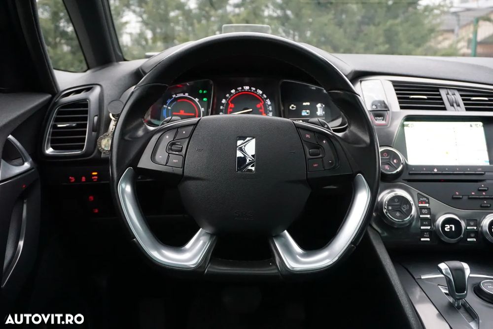 Citroën DS5 Hybrid4 Aut. - 10