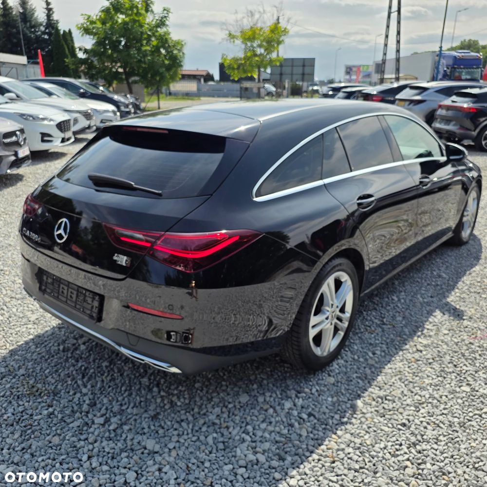 Mercedes-Benz CLA - 6