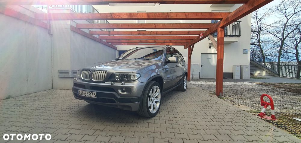 BMW X5 4.8 is - 7