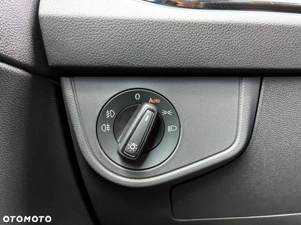 Volkswagen Polo - 23