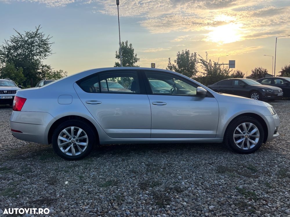 Skoda Octavia 1.0 TSI DSG Ambition - 17