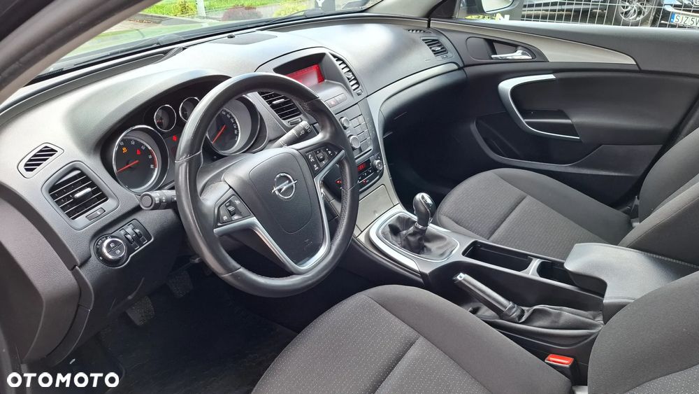 Opel Insignia 1.8 Active - 10