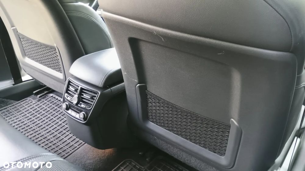 Peugeot 508 RXH Hybrid4 - 17