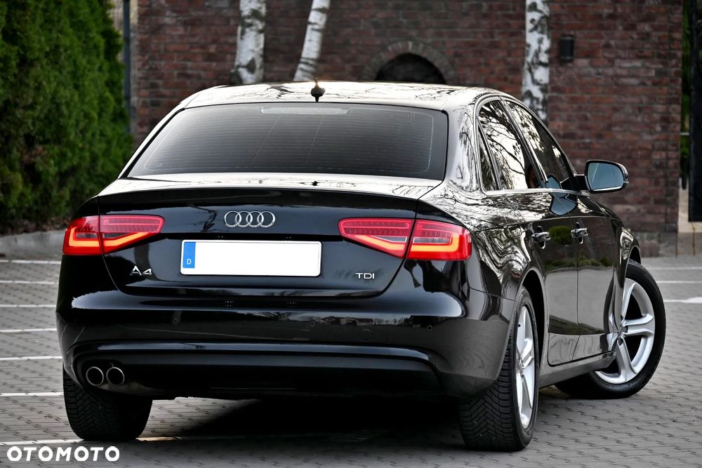 Audi A4 Limousine 2.0 TDI Sport - 16